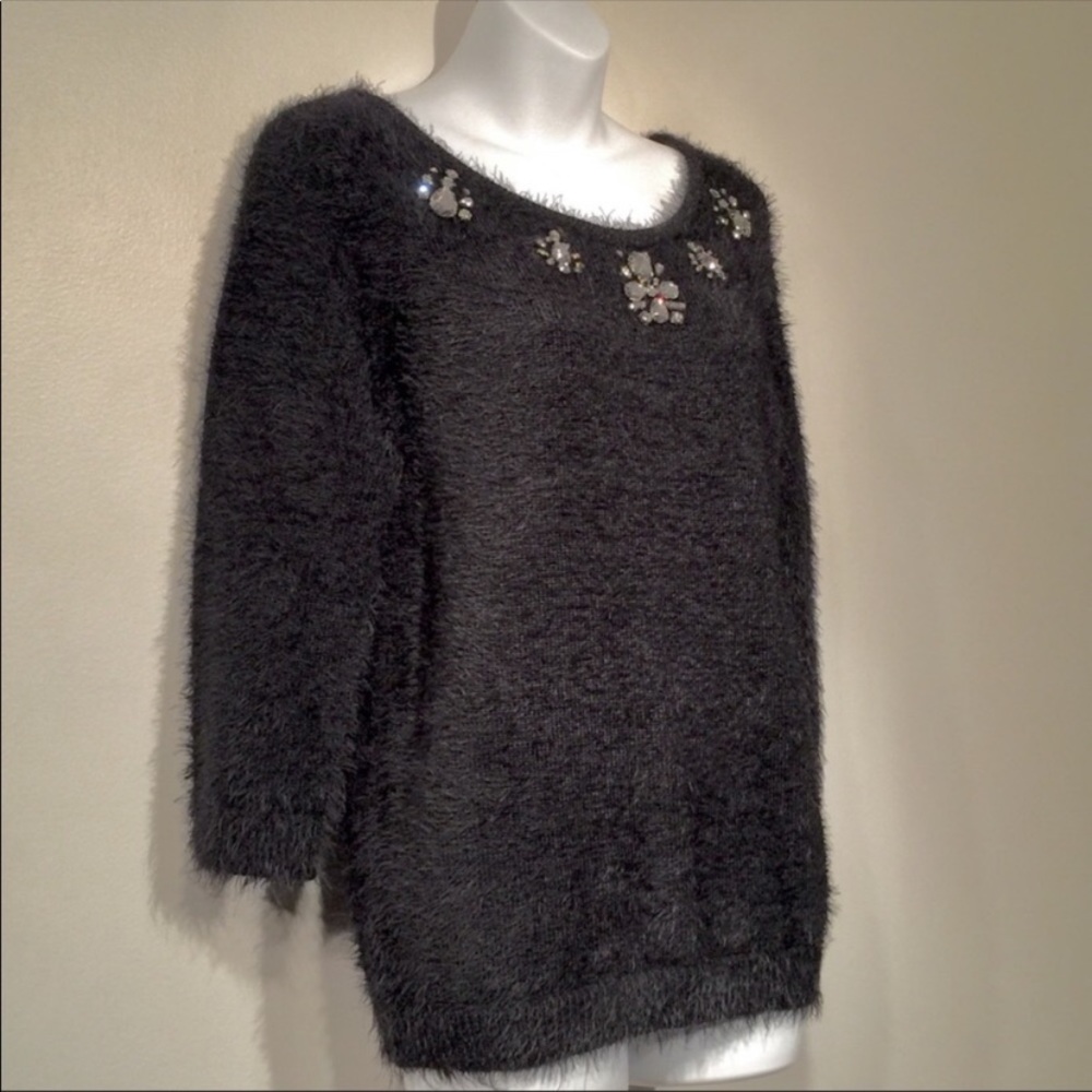 NY & Co // Soft Sweater Size Medium